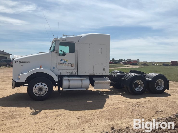 2001-kenworth-t800-image-6