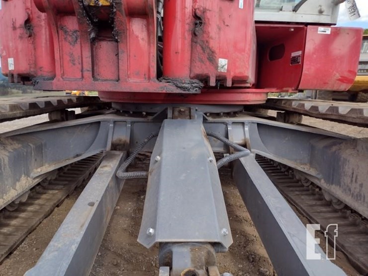2023-takeuchi-tb280fr-image-22