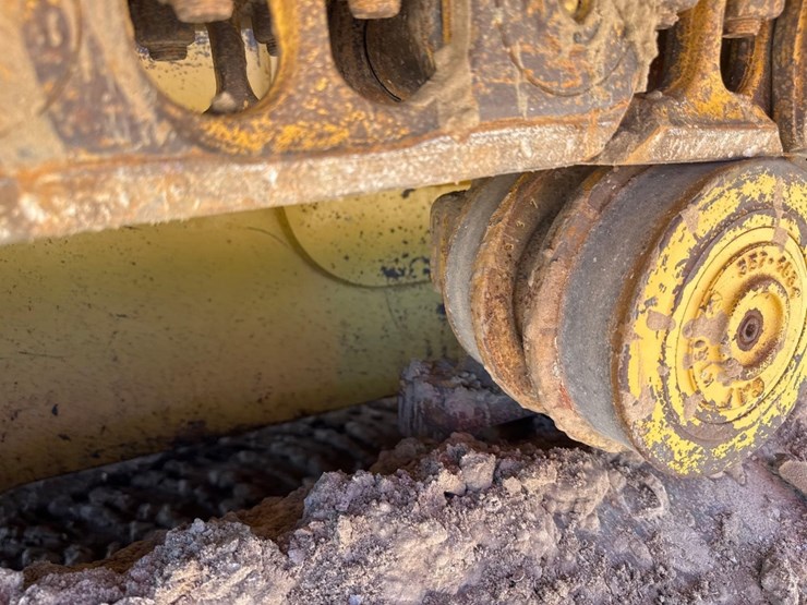2012-caterpillar-d5k2-lgp-image-15