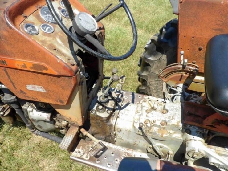 massey-ferguson-150-image-4