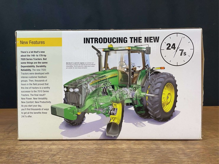 1/16-john-deere-7920-collector-nib-ertl-image-4