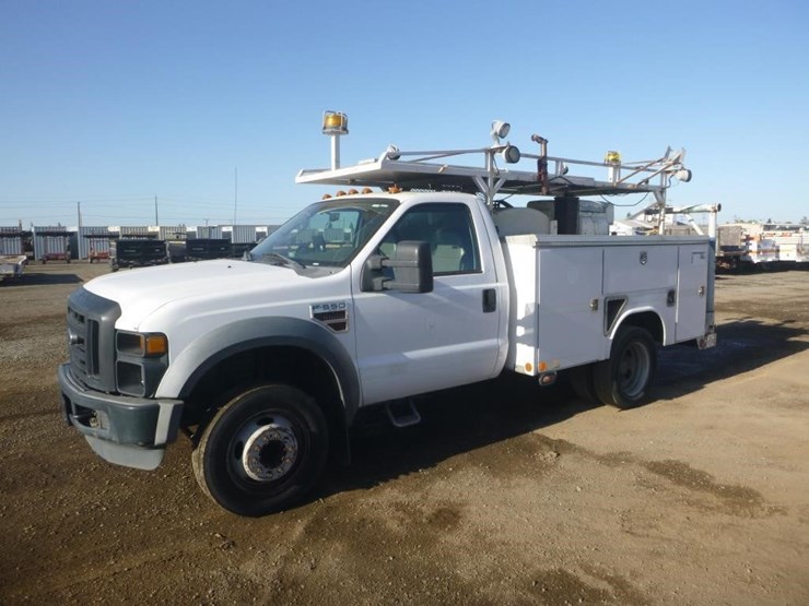 2008-ford-f550-image-1
