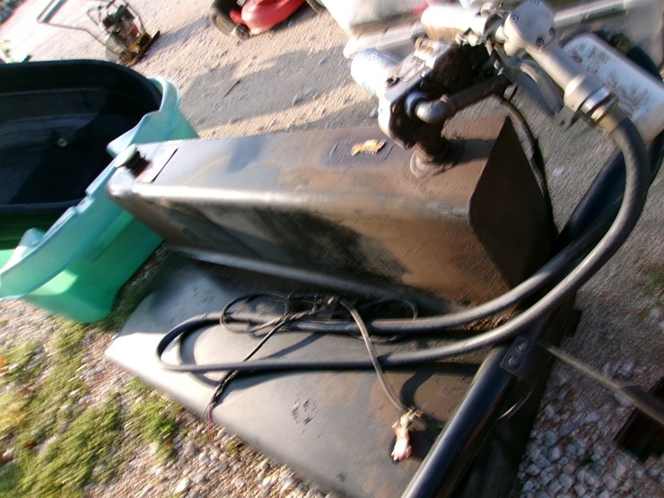 l-shaped-fuel-tank-w/-pump-image-1