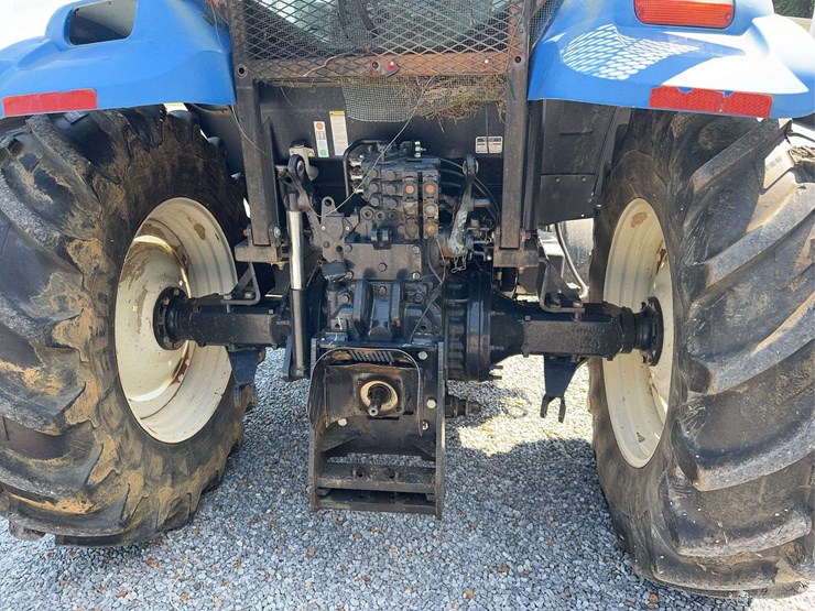 new-holland-t6020-image-15