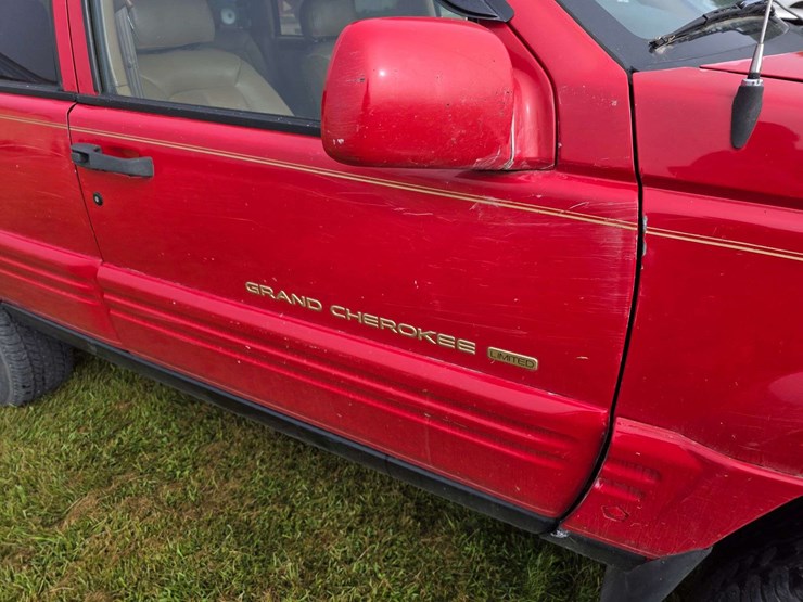 1996-jeep-grand-cherokee-limited-image-32