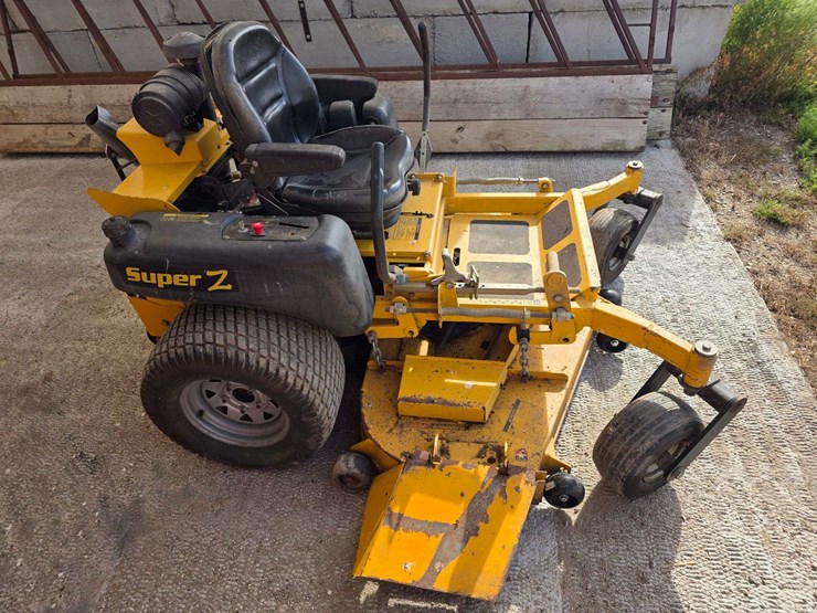 hustler-super-z-zero-turn-lawn-mower,-60”,-approx-40-hours-on-new-kawasaki-fx850v-engine,-24x12.00-1-image-6