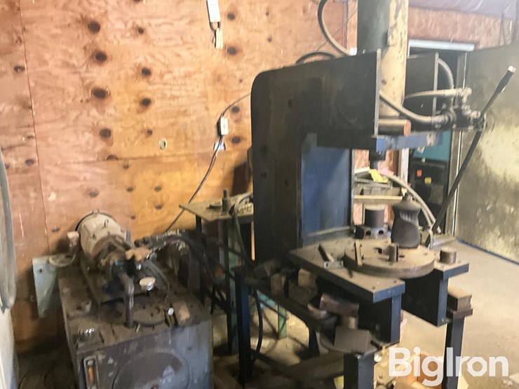 hydraulic-hose-maker-&-hydraulic-press-image-6