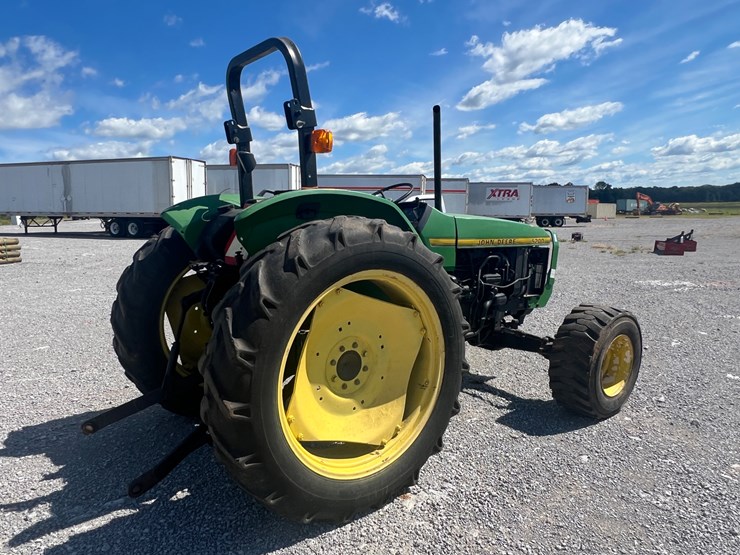 john-deere-5200-image-4