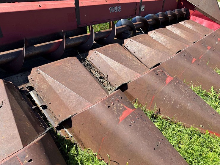 case-ih-1083-image-7