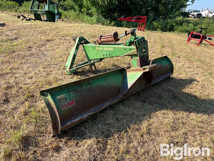 john-deere-115-image-7