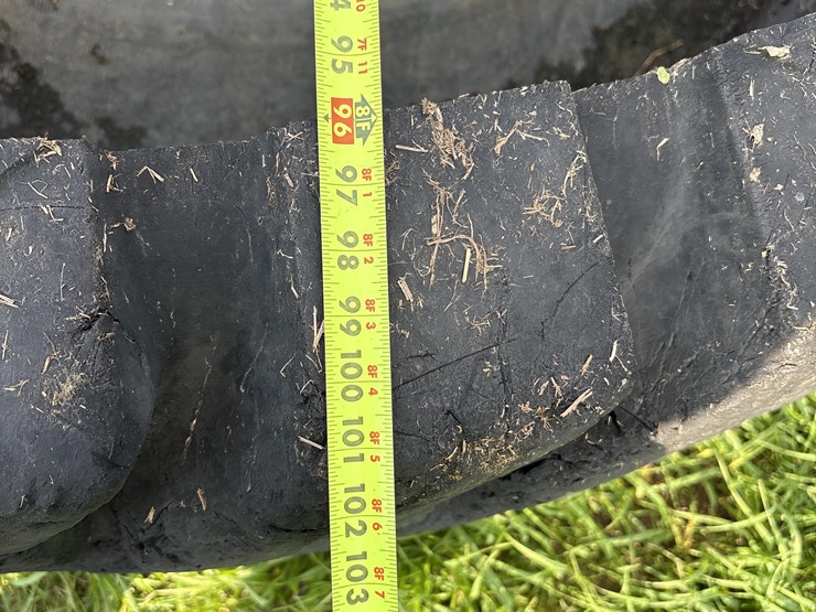 8.5’-rubber-livestock-water-tank-image-18