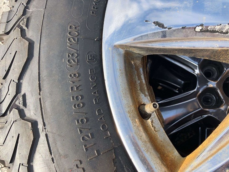 ford-6-bolt-rims-and-lt275/65r18-bfgoodrich-all-terrain-t/a-tires---set-of-4-image-10