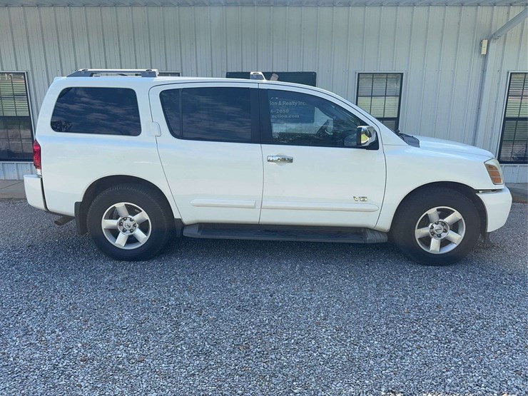2007-nissan-armada-image-7