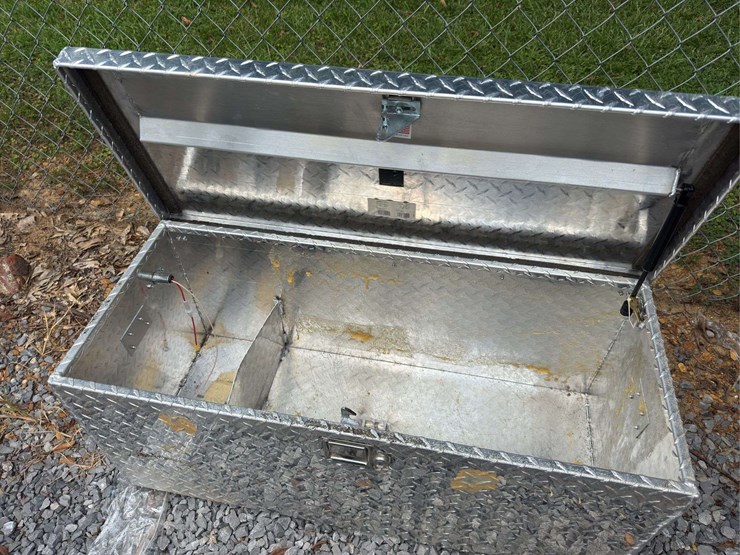 aluminum-tool-box-image-4