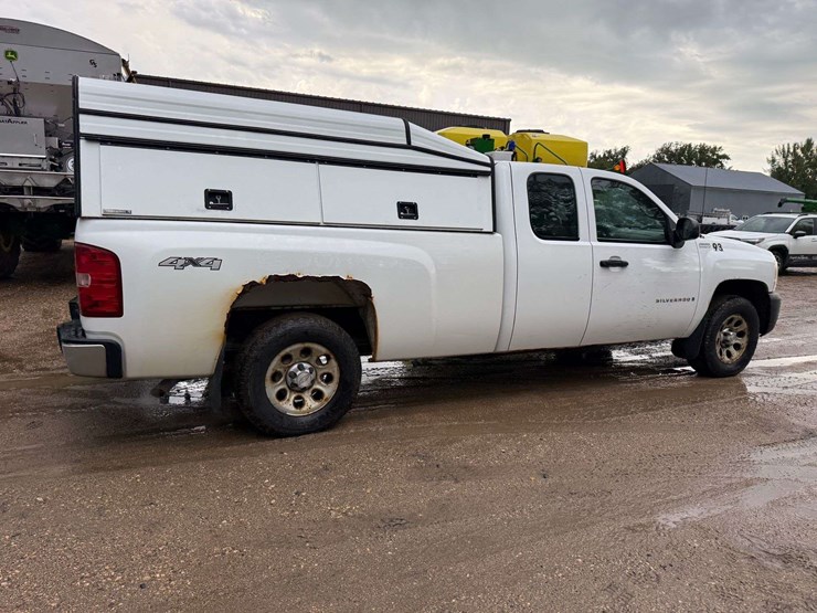 2009-chevrolet-1500-image-4