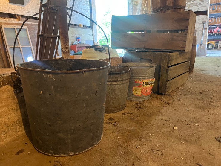 #3069-•-antique-barrels,-crates-and-pails-image-4