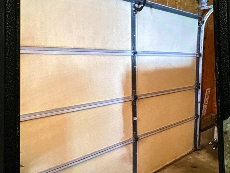 3-white-steel-insulated-garage-doors-image-6