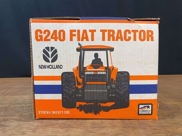 1/16-fiat-g240-nib-sc-image-6