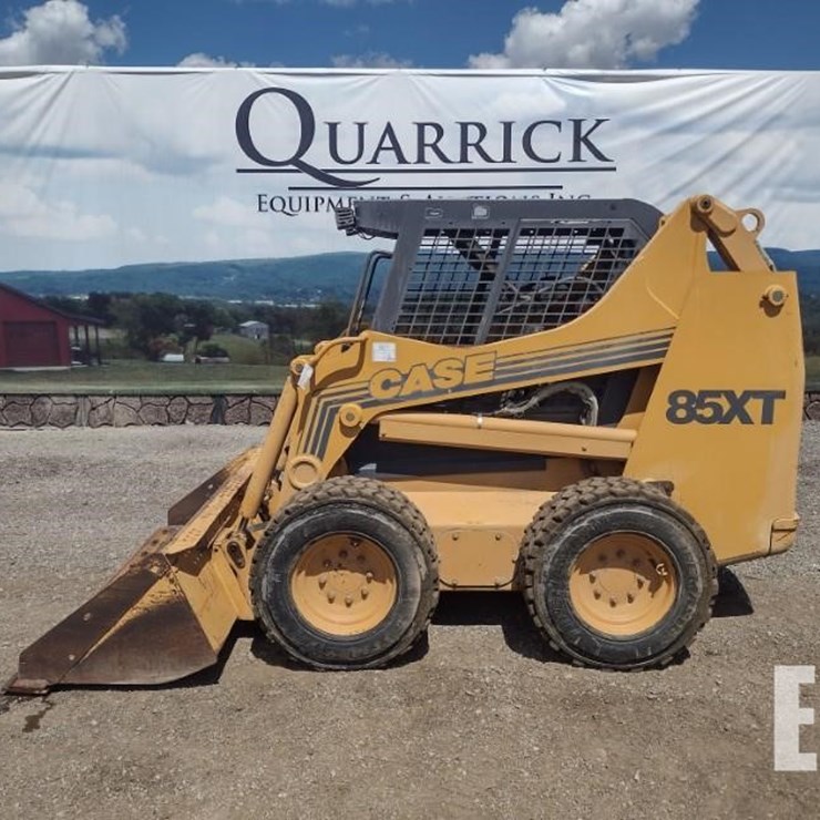 CASE 85 XT