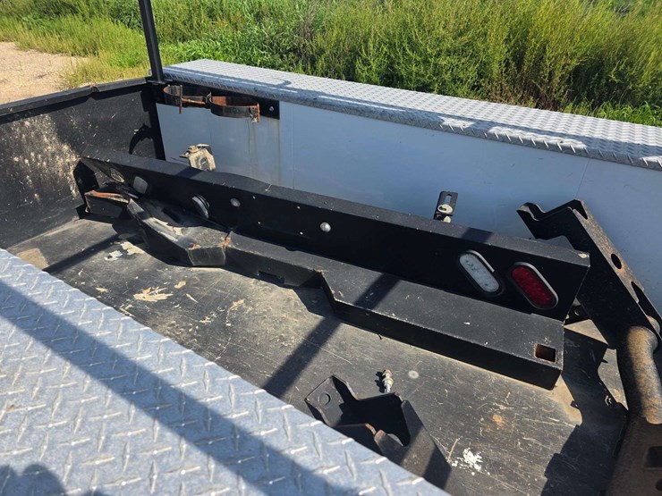 dakota-bodies-service-body,-8’3”-long-x-80”-outside,-has-some-left-side-rear-damage-image-12