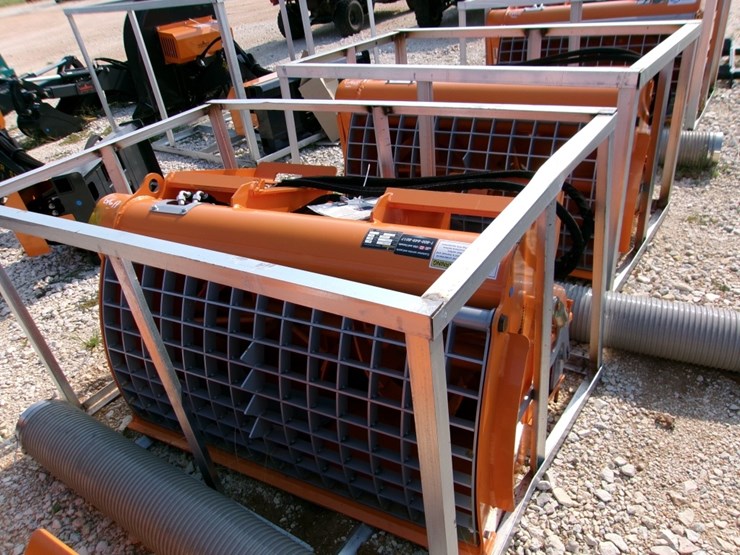land-honor-cement-mixer-f/-skid-steer-image-1