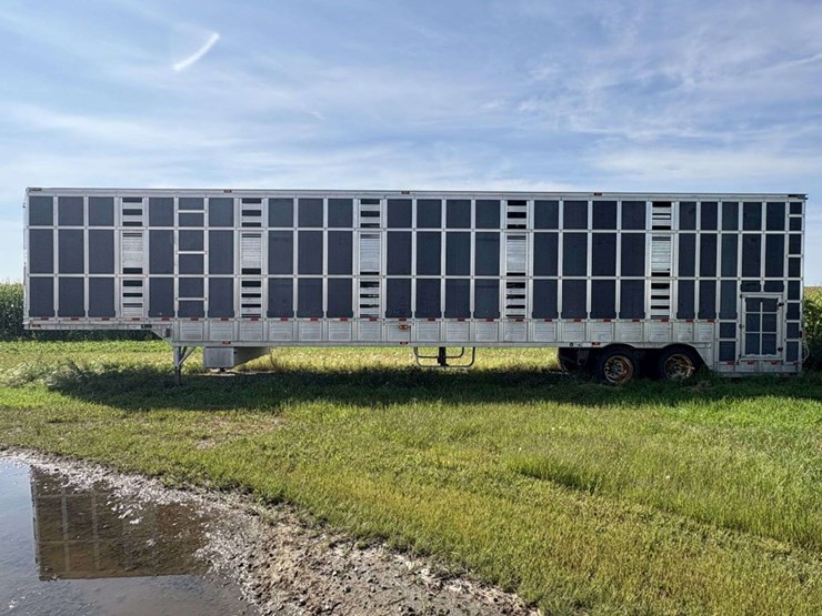 2003-barrett-52’-pig-semi-trailer,-102”-wide-ground-loader,-tandem-axle,-255/70r22.5-on-steel-hub-pi-image-5