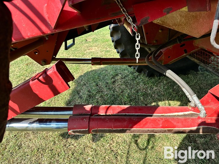 2008-case-ih-2588-image-13
