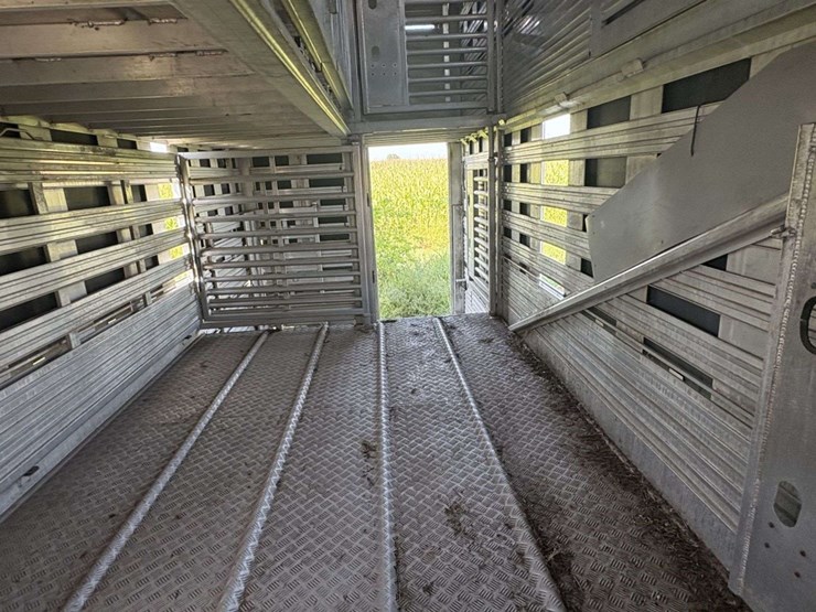 2003-barrett-52’-pig-semi-trailer,-102”-wide-ground-loader,-tandem-axle,-255/70r22.5-on-steel-hub-pi-image-35