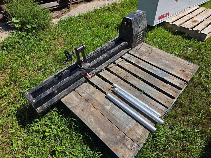 turning-lathe-image-2