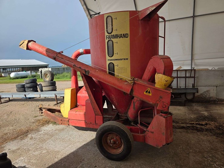 2025-farmhand-810-image-8