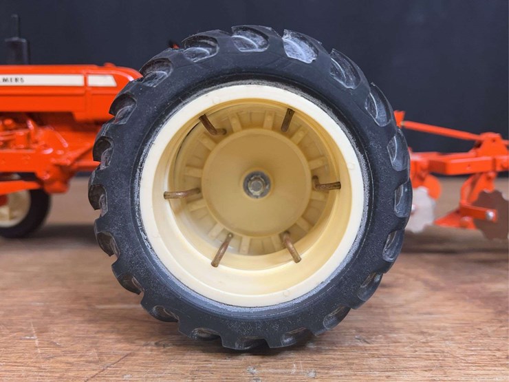 1/16-ac-d19-w/plow-customized-image-8