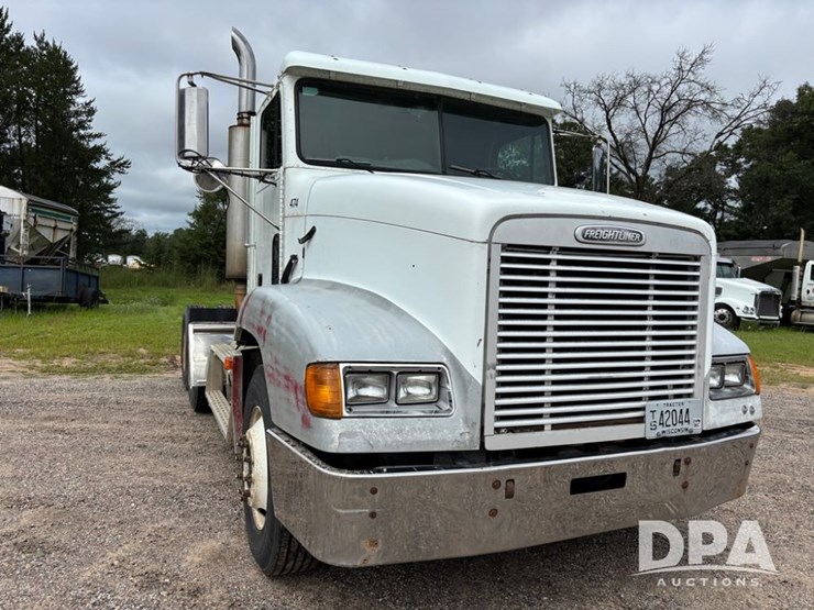 1999-freightliner-truck-(dr12135-unit-474)-image-19