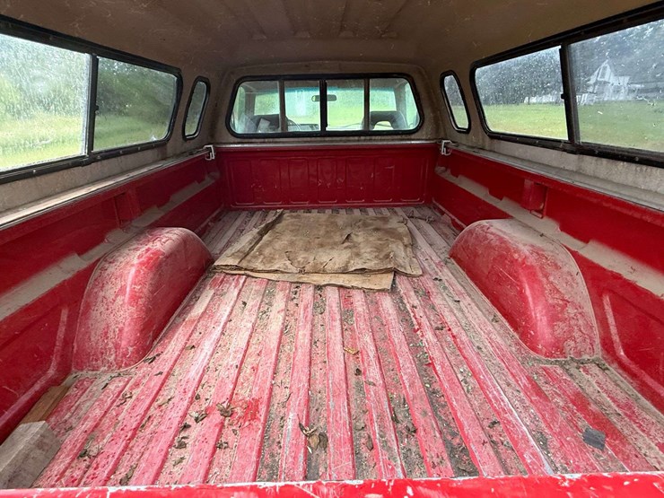 1993-chevrolet-silverado-image-23