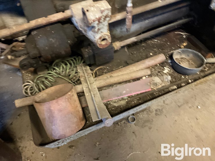 warner-&-swasey-metal-turning-lathe-image-4