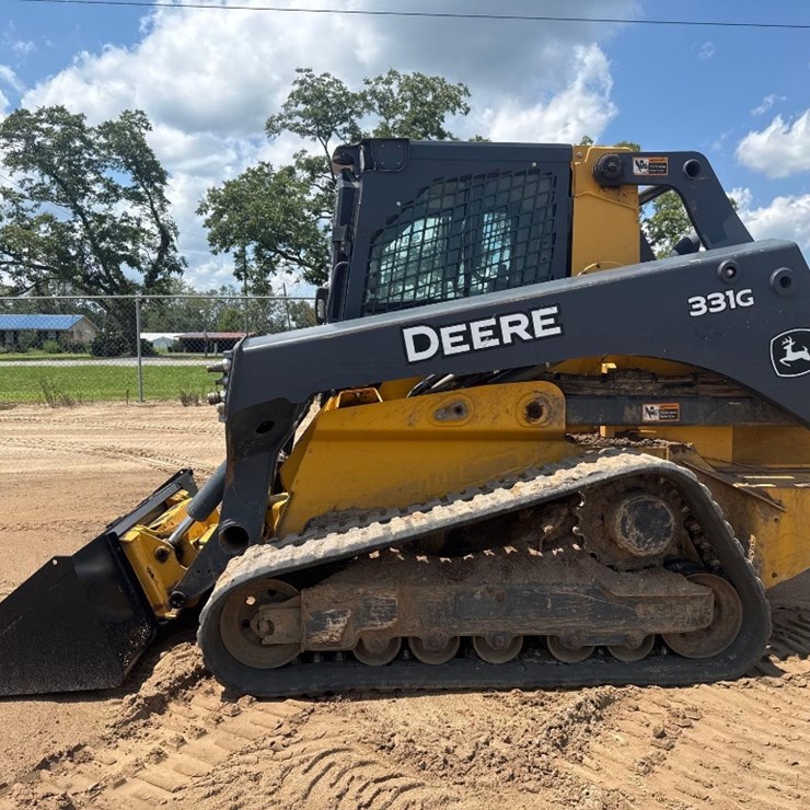 2020 DEERE 331G