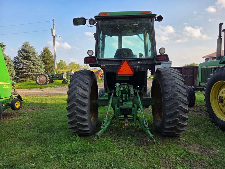 1981-john-deere-4440-image-4
