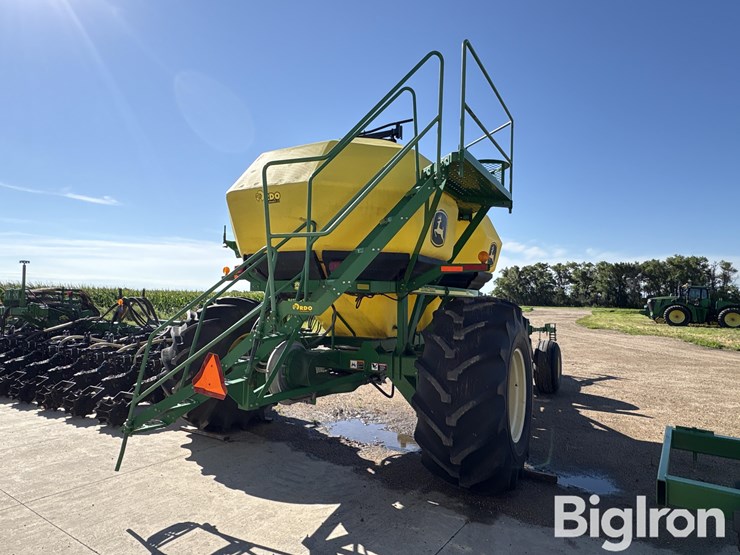 2009-john-deere-1910-image-5