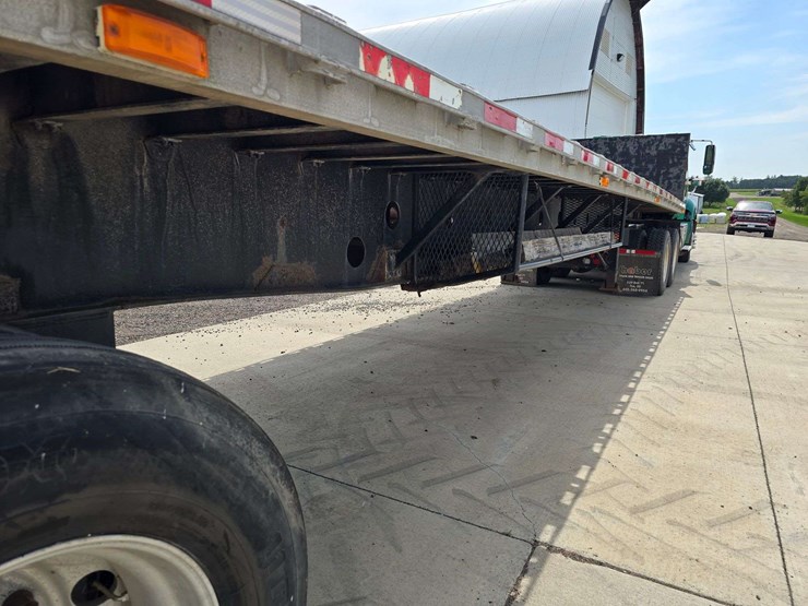 1998-transcraft-eagle-aluminum-flat-bed-trailer,-spread-axle,-11r22.5-tires-on-all-aluminum-rims,-ne-image-33