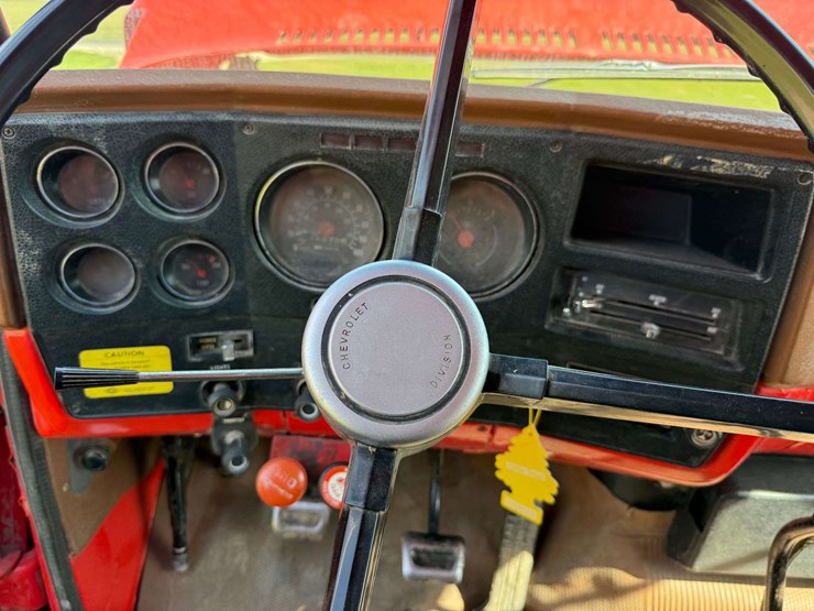 1976-c60-grain-truck,-single-axel,-15’-steel-box,-wood-floor,-roll-tarp,-v8-350-motor,-4-speed-2-spe-image-46