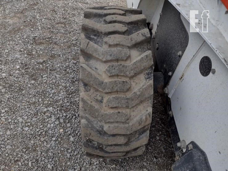 2004-bobcat-s250-image-22
