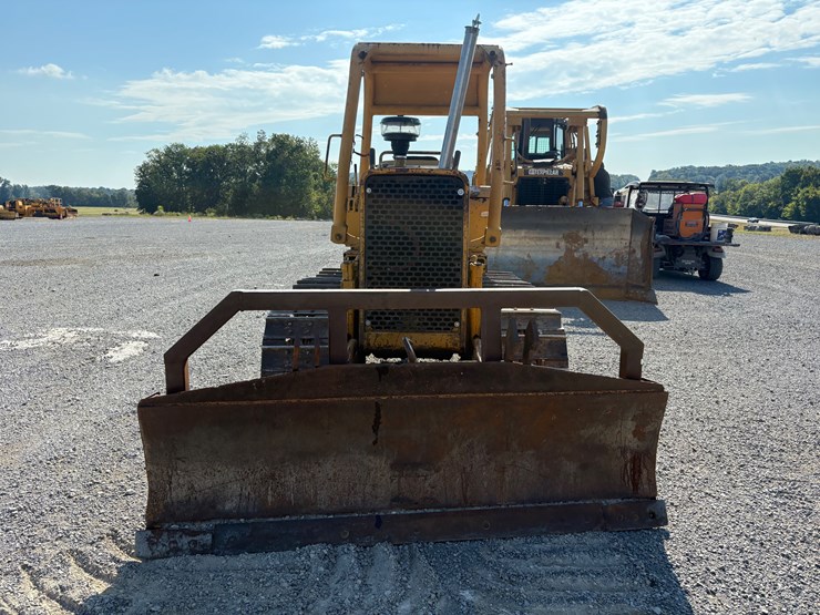 john-deere-450e-image-2