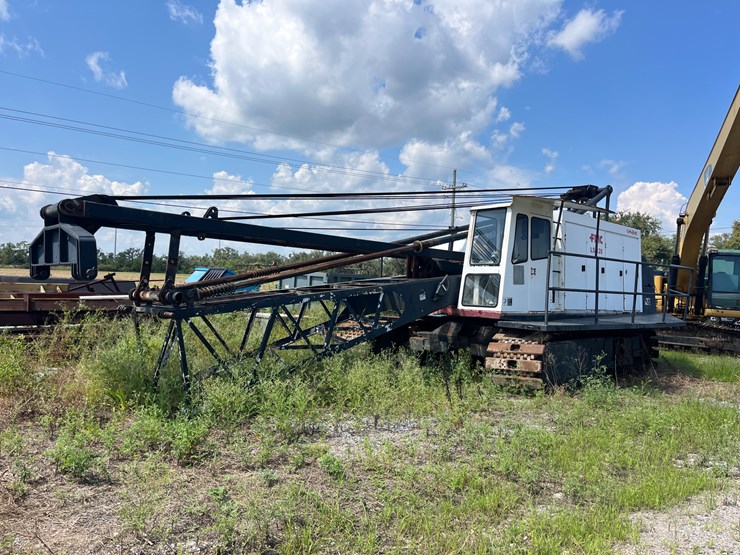 #102-•-link-belt-128-60-ton-crawler-crane-image-1