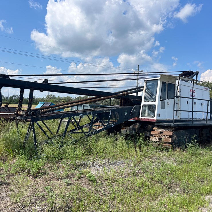 #102 • LINK-BELT 128 60-TON CRAWLER CRANE