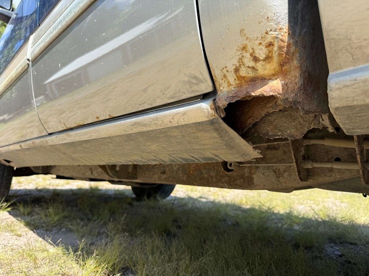 2003-chevrolet-1500-image-17