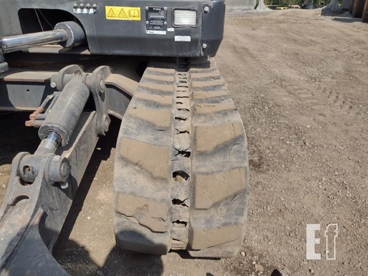 2018-bobcat-e85-image-33