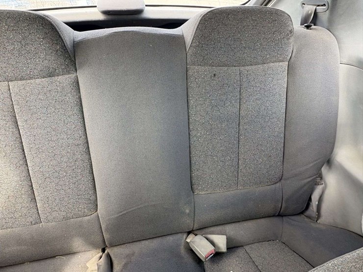 2000-hyundai-accent,-2-door,-175/70r13-tires,-5-speed-manual,-cloth,-receiver-hitch,-161058-miles,-t-image-22
