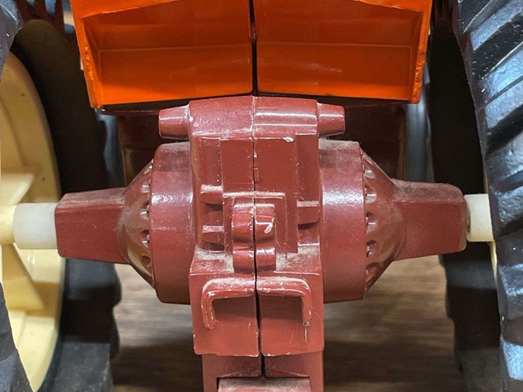 1/16-ac-7050-ertl-image-12