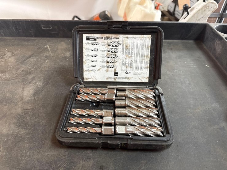 slugger-centerfree-cutters-kit-support-equipment-image-2