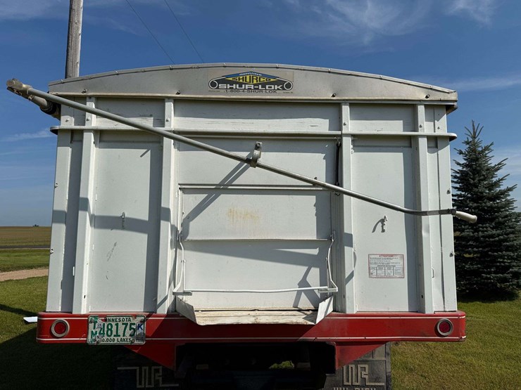 1976-c60-grain-truck,-single-axel,-15’-steel-box,-wood-floor,-roll-tarp,-v8-350-motor,-4-speed-2-spe-image-26