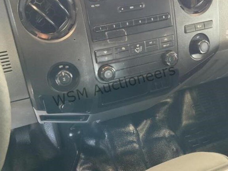 2013-ford-f250-image-19